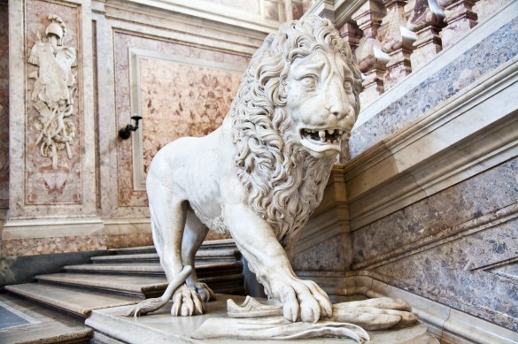 Lion in the Royal Palace of Caserta.jpg